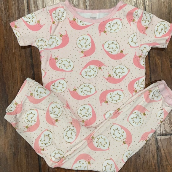 Just One PJs sets EUC - Picture 2 of 8